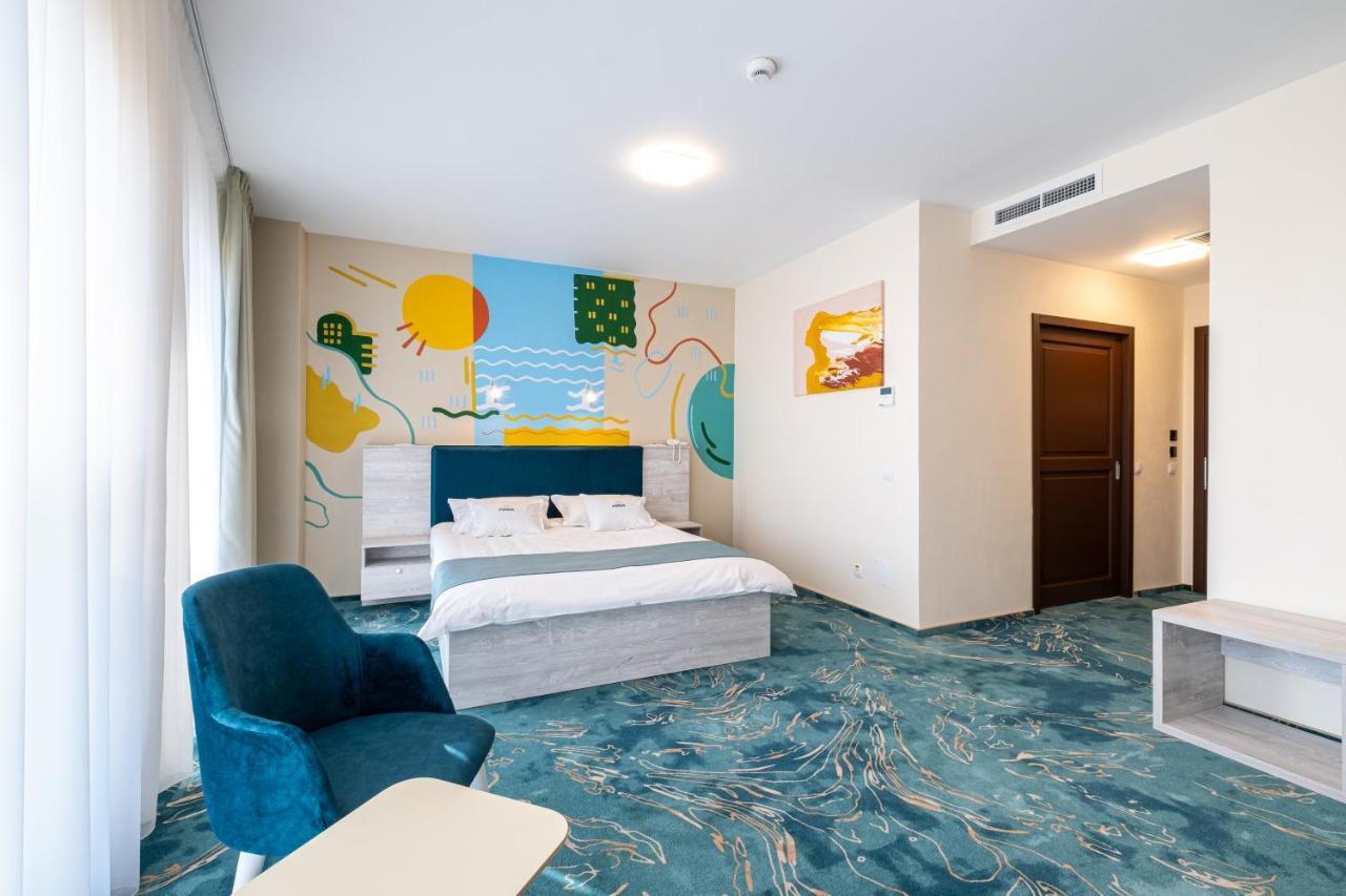 Fiald Hotel & Spa Бакэу Экстерьер фото